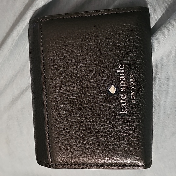 NWT Kate Spade wallet - Picture 9 of 9